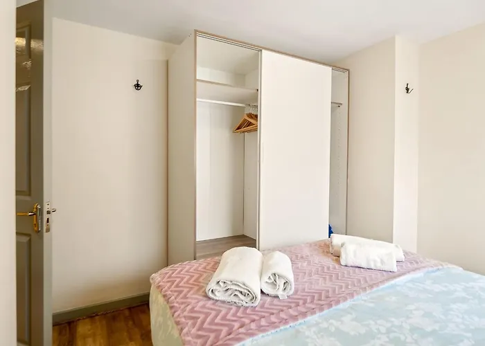 公寓 Town Centre Apartment, *